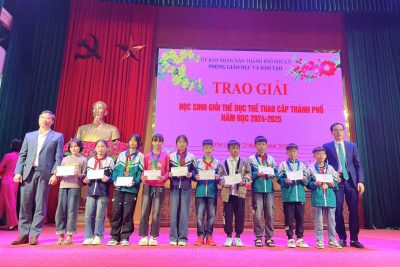 PHONG TRÀO THỂ THAO Ở TRƯỜNG TIỂU HỌC LÊ HỒNG PHONG